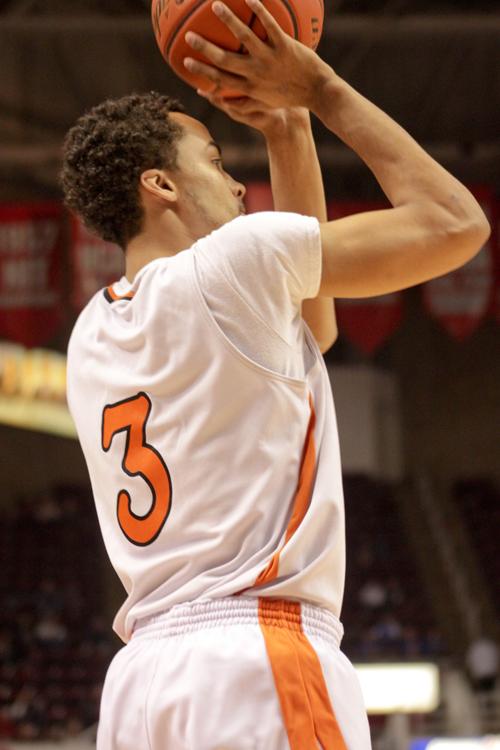 Edwardsville High School Boys Basketball Team Takes Third at State Tournament