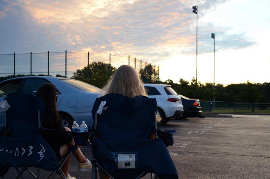 Seniors await the sun's arrival at the first-ever "Senior Sunrise" event sponsored by StuCo.