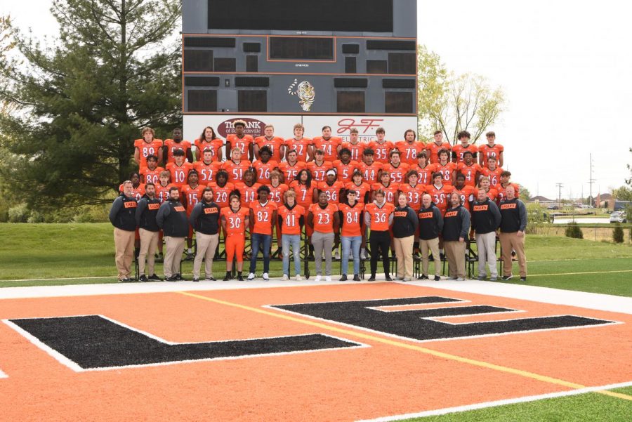 EHS+Football+team+photo