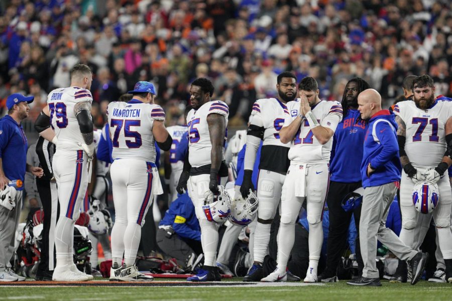 Buffalo+Bills+quarterback+Josh+Allen+prays+for+Bills+safety+Damar+Hamlin+on+Jan.+2.+