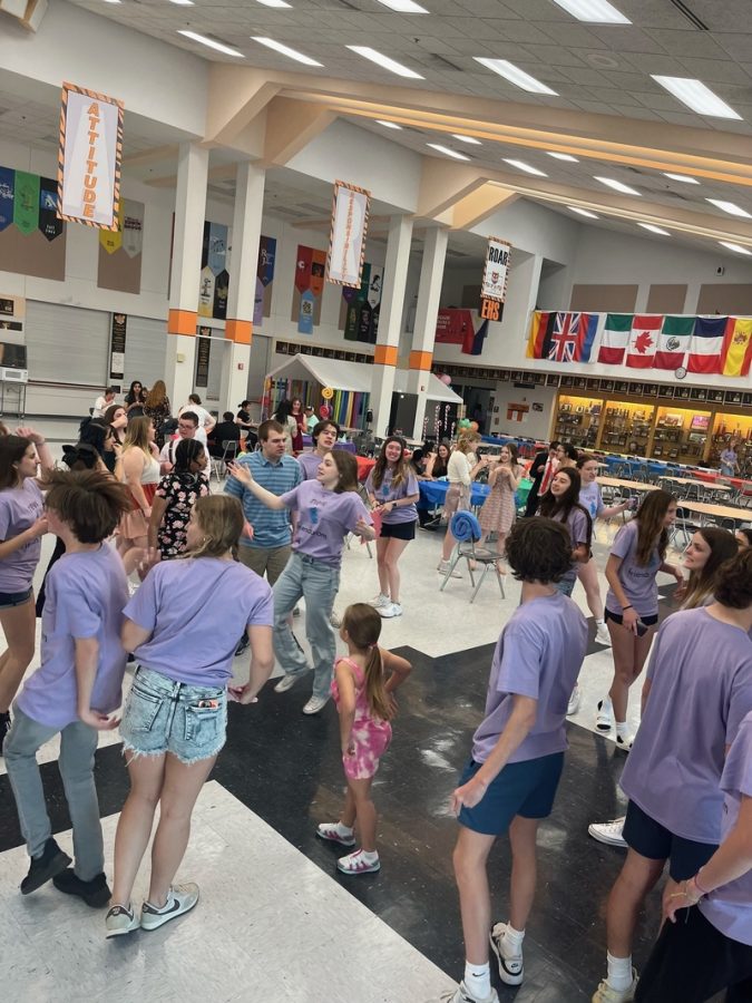 FLS and Castle students dance with Student Council to at New Friends Prom 2023